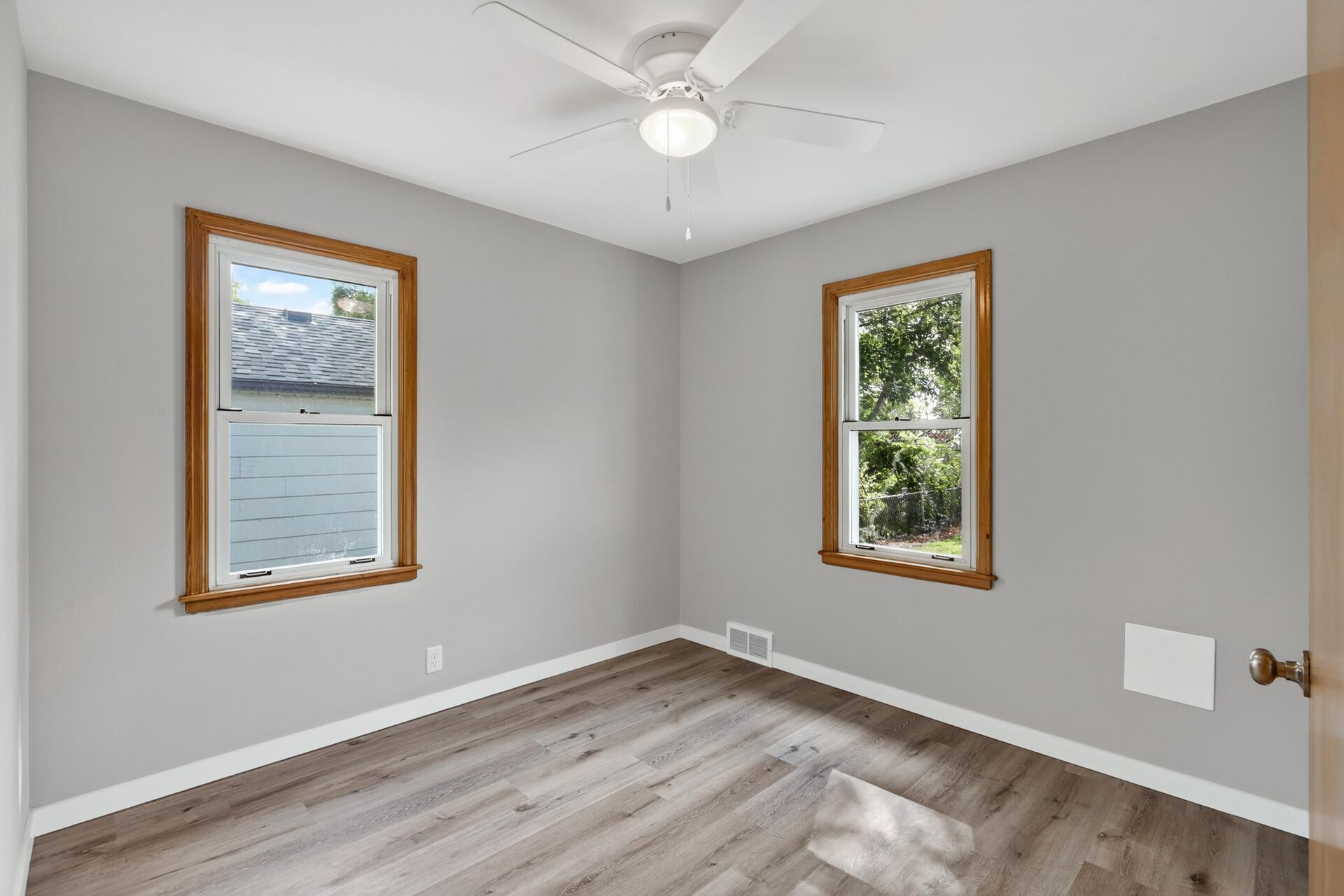 3620 Sumter Avenue S Property Photo 23
