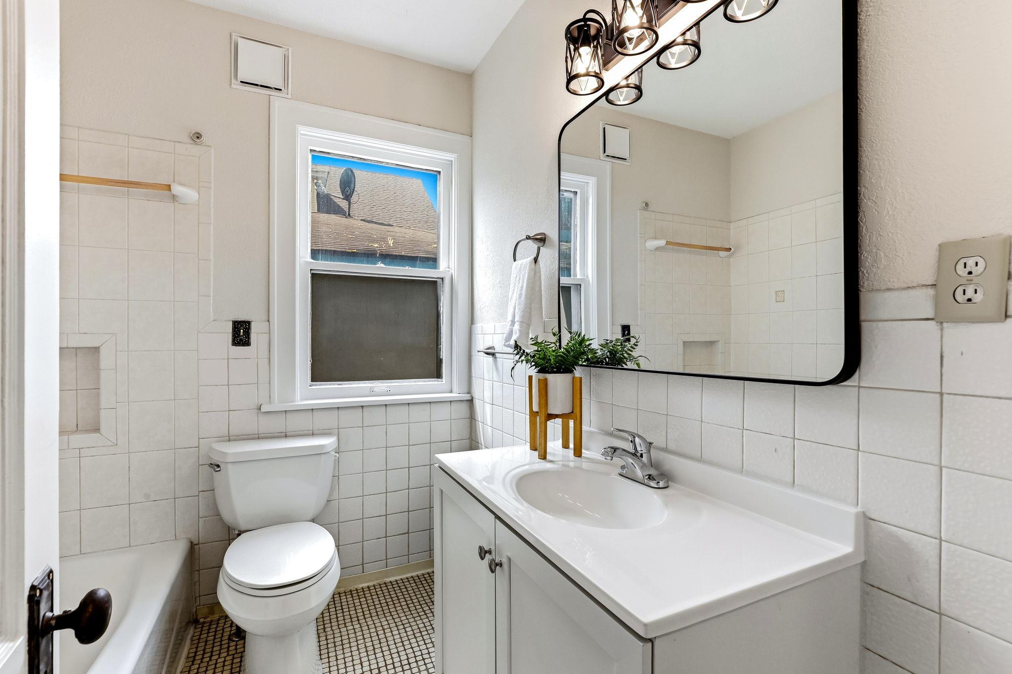 706 Fuller Avenue Property Photo 12