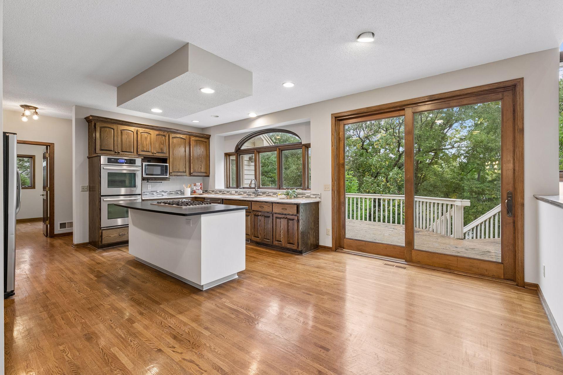 12708 Diamond Drive Property Photo 11