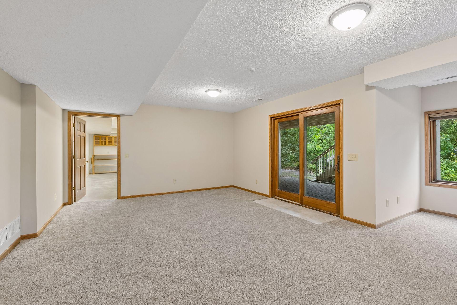 12708 Diamond Drive Property Photo 46