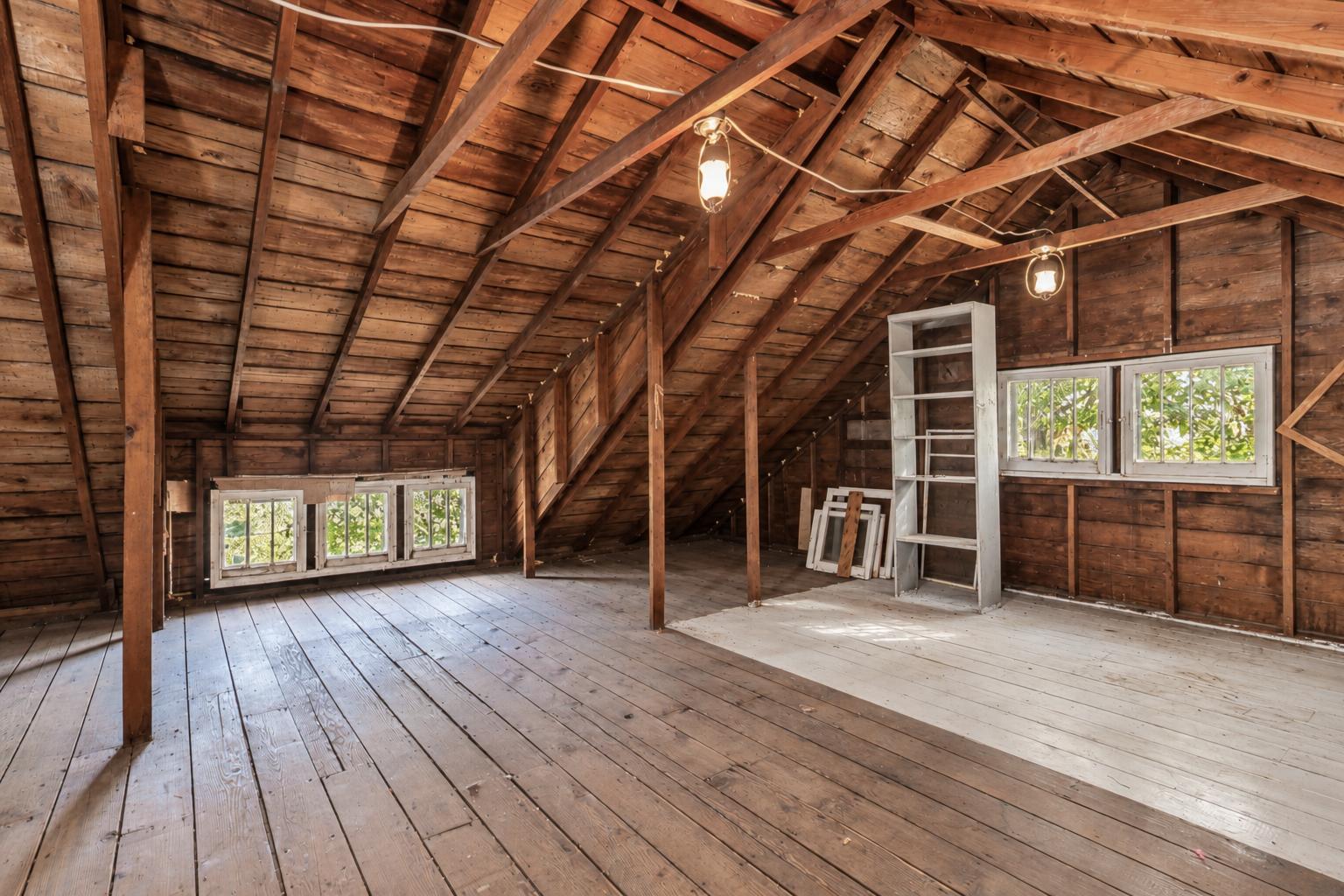 214 Broadway Street Property Photo 43