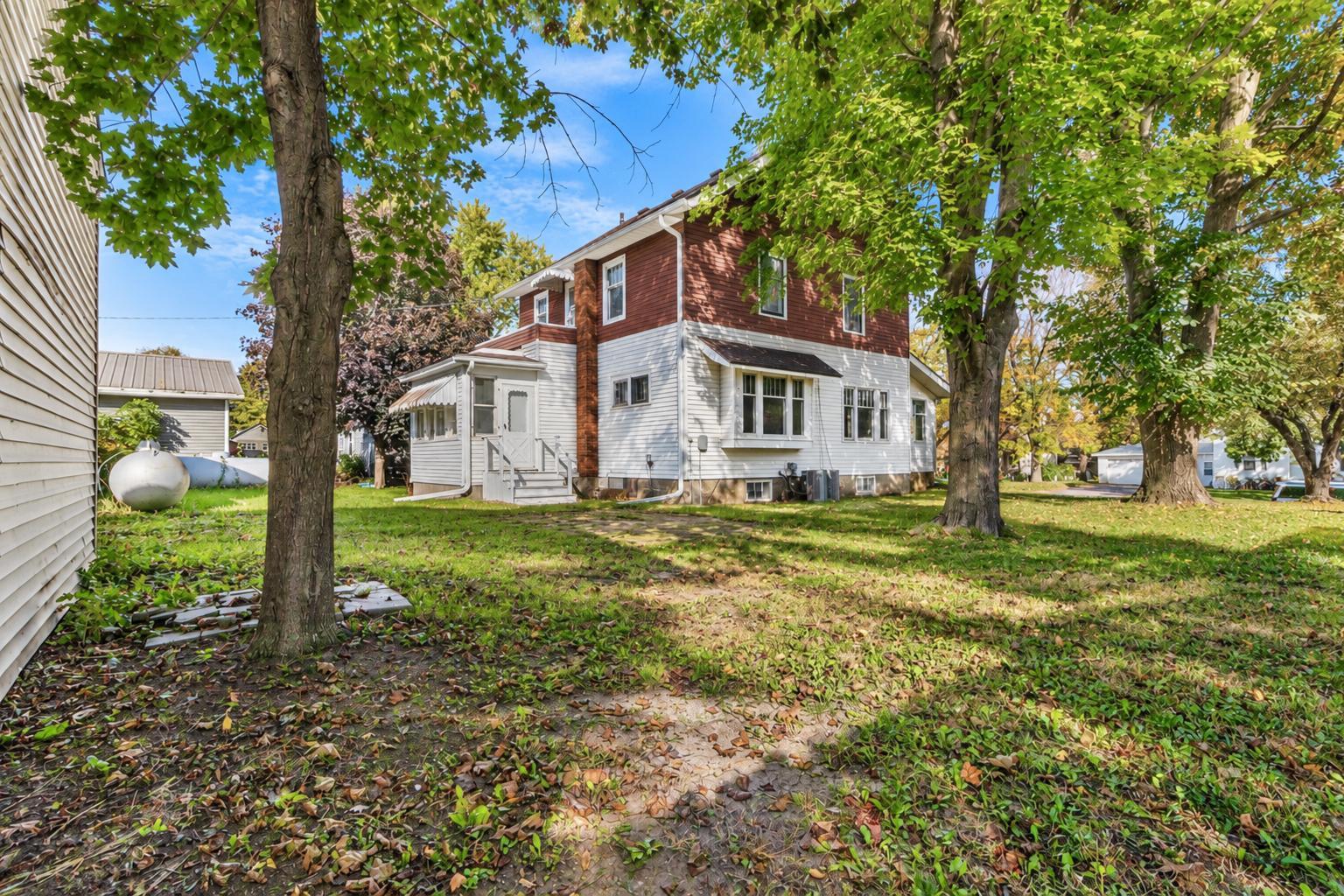 214 Broadway Street Property Photo 54