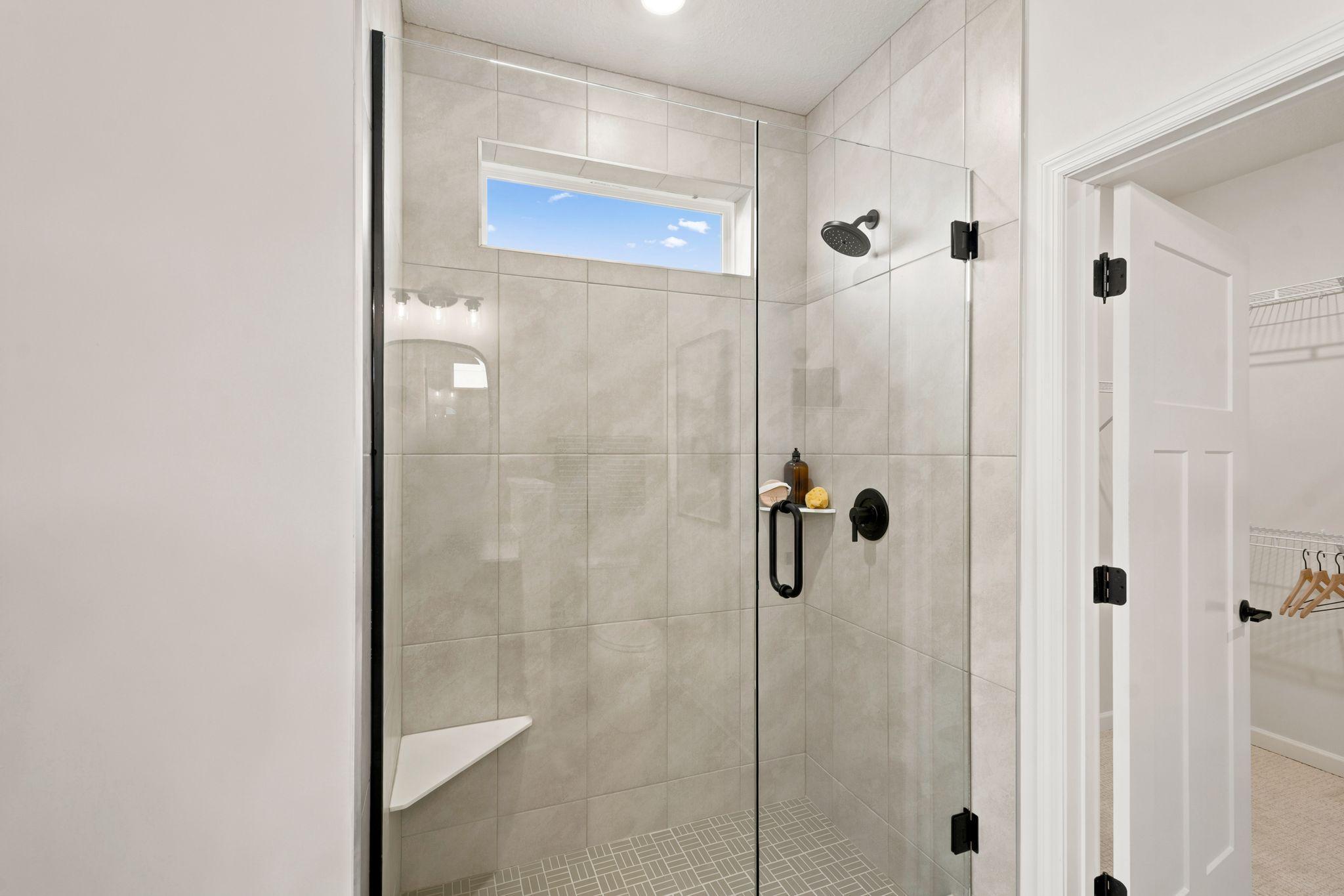 11395 Kingsview Lane N Property Photo 19