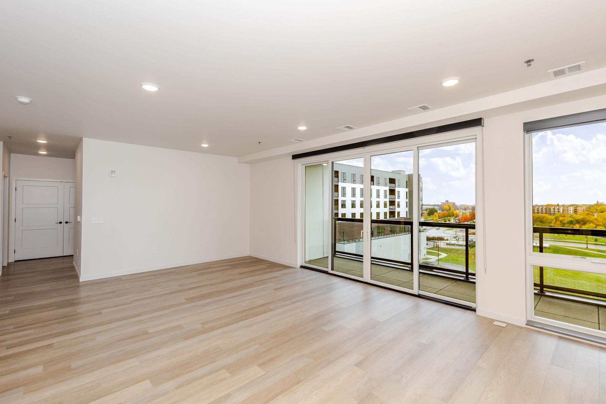300 Main Avenue 510 Property Photo 10