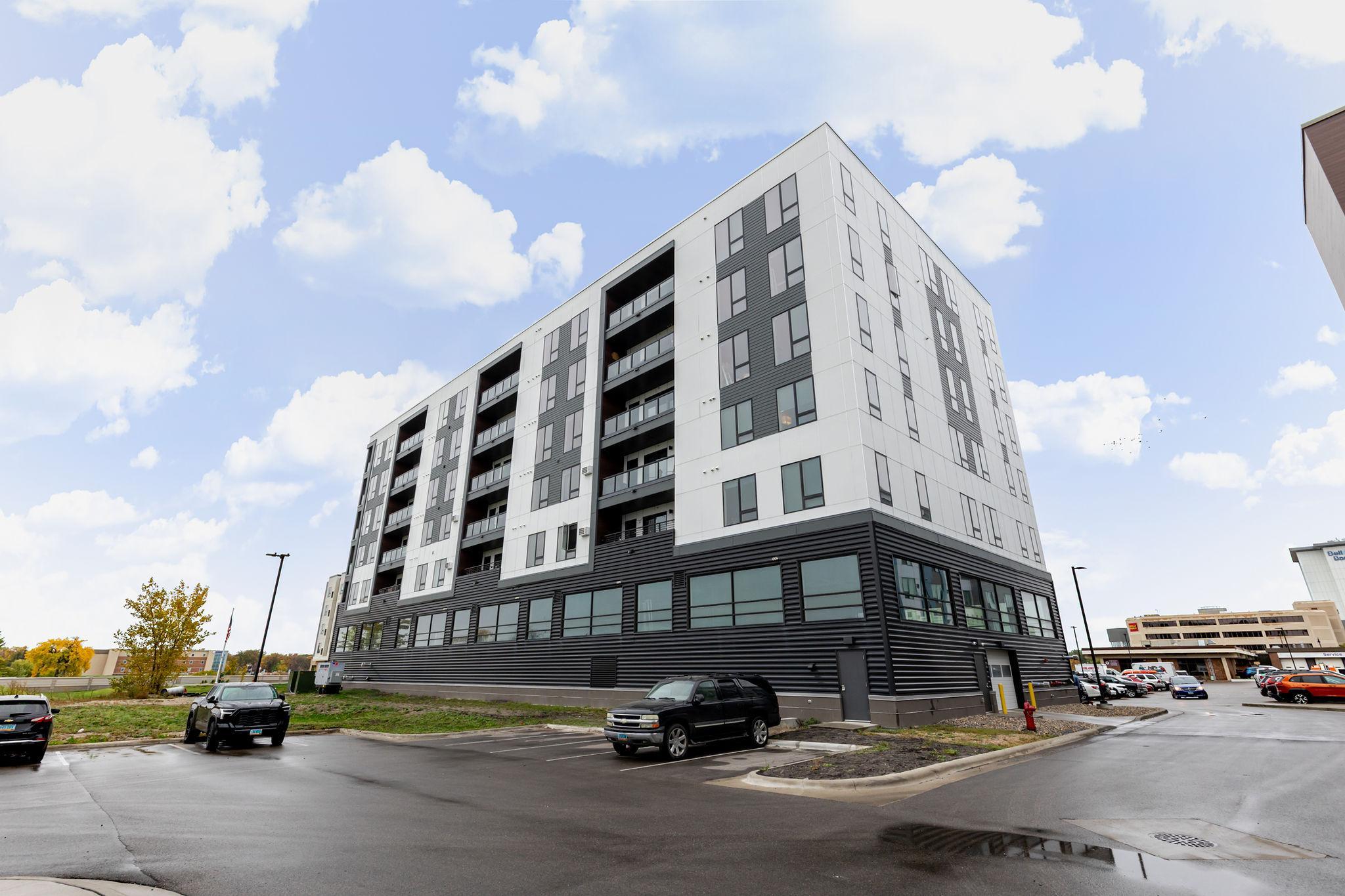 300 Main Avenue 510 Property Photo 51