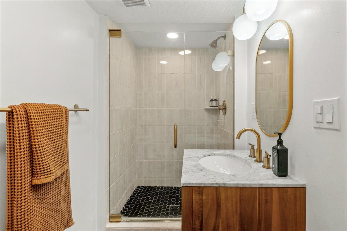 1753 Bayard Avenue Property Photo 36