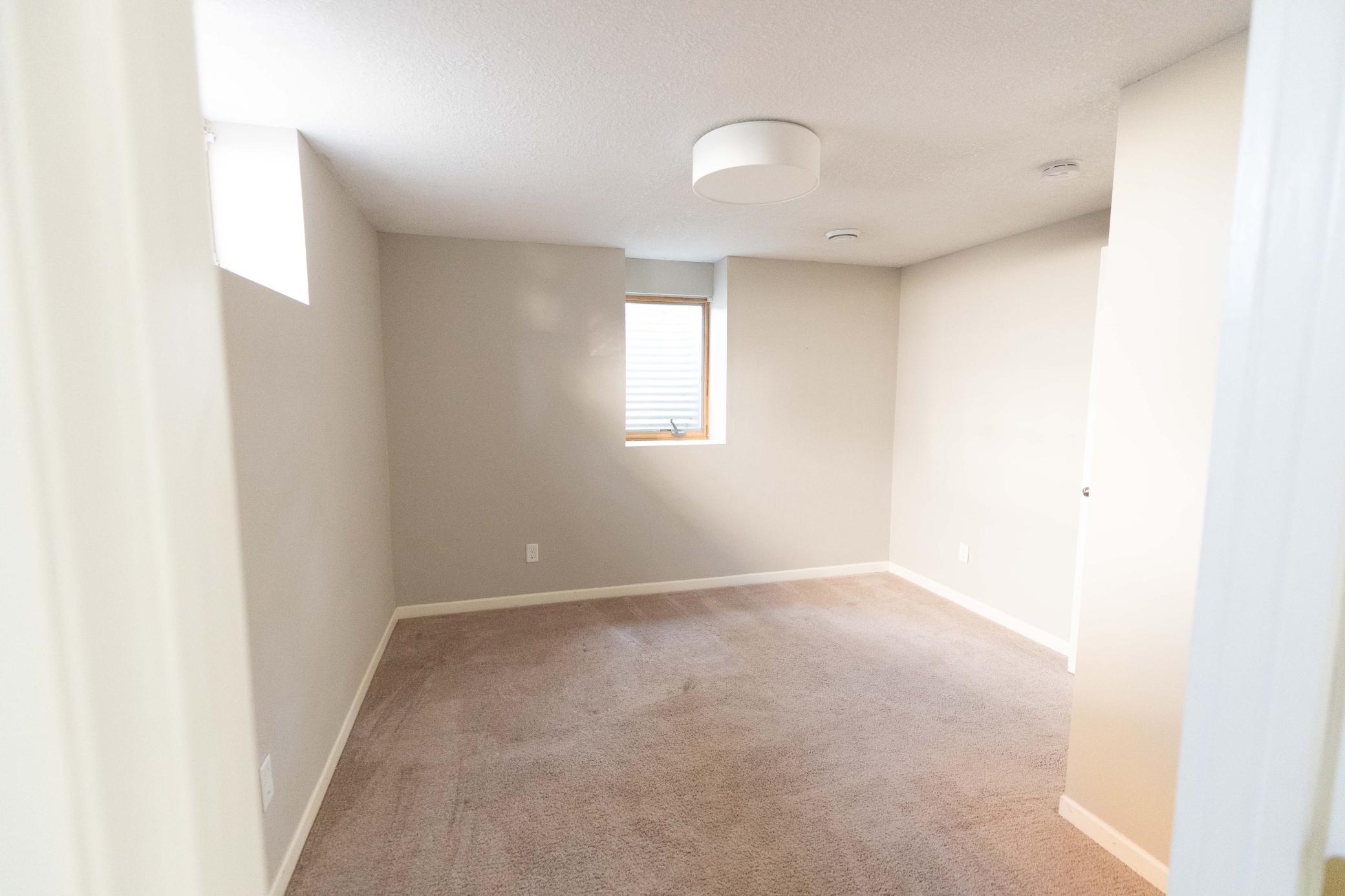 625 Rosswood Lane Property Photo 34