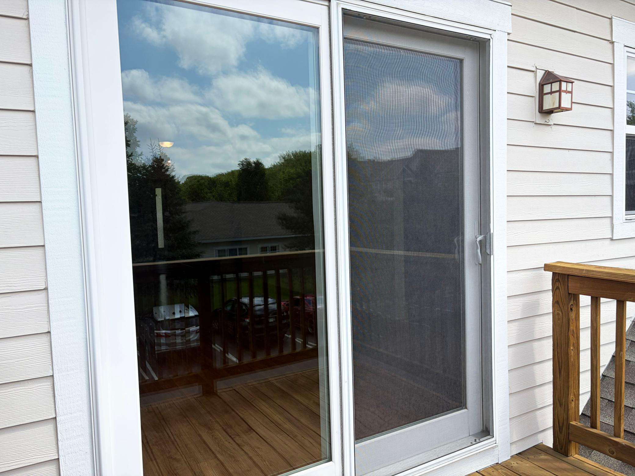 1087 Barclay Street Property Photo 17