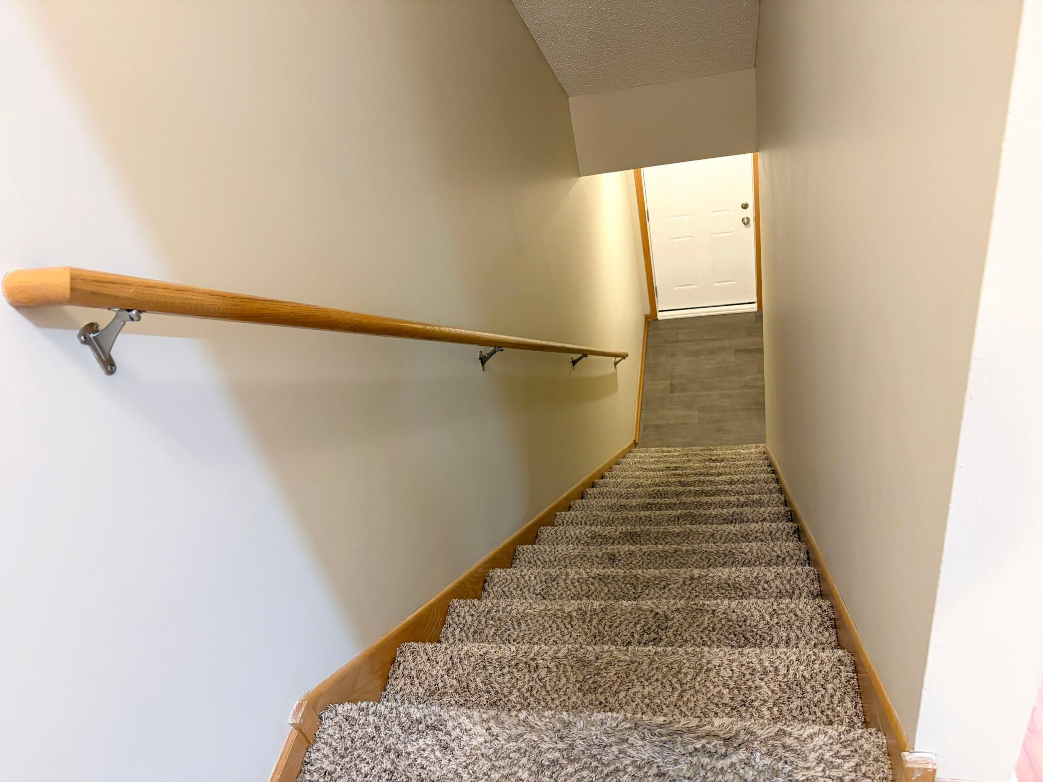1087 Barclay Street Property Photo 21