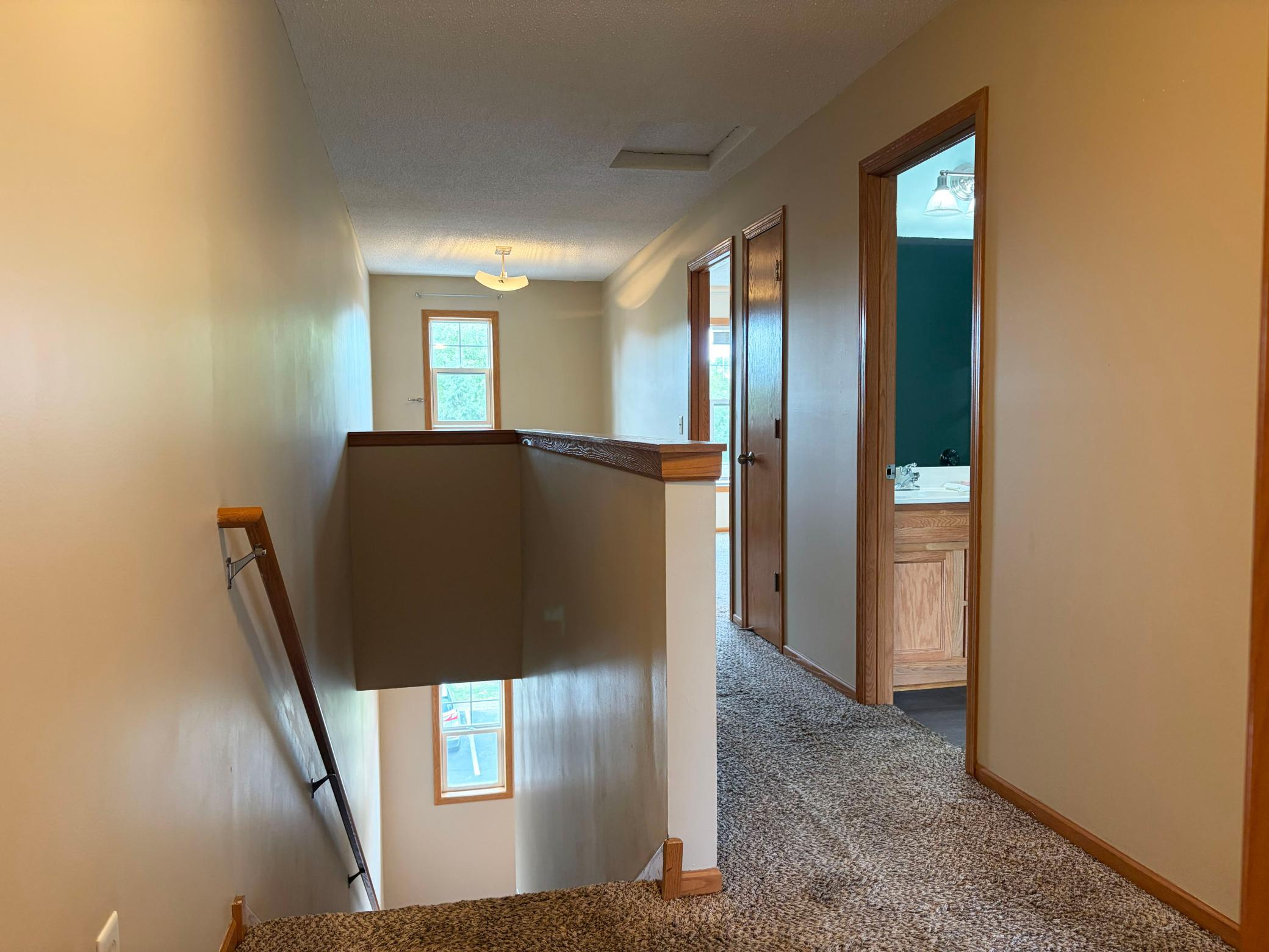 1087 Barclay Street Property Photo 25
