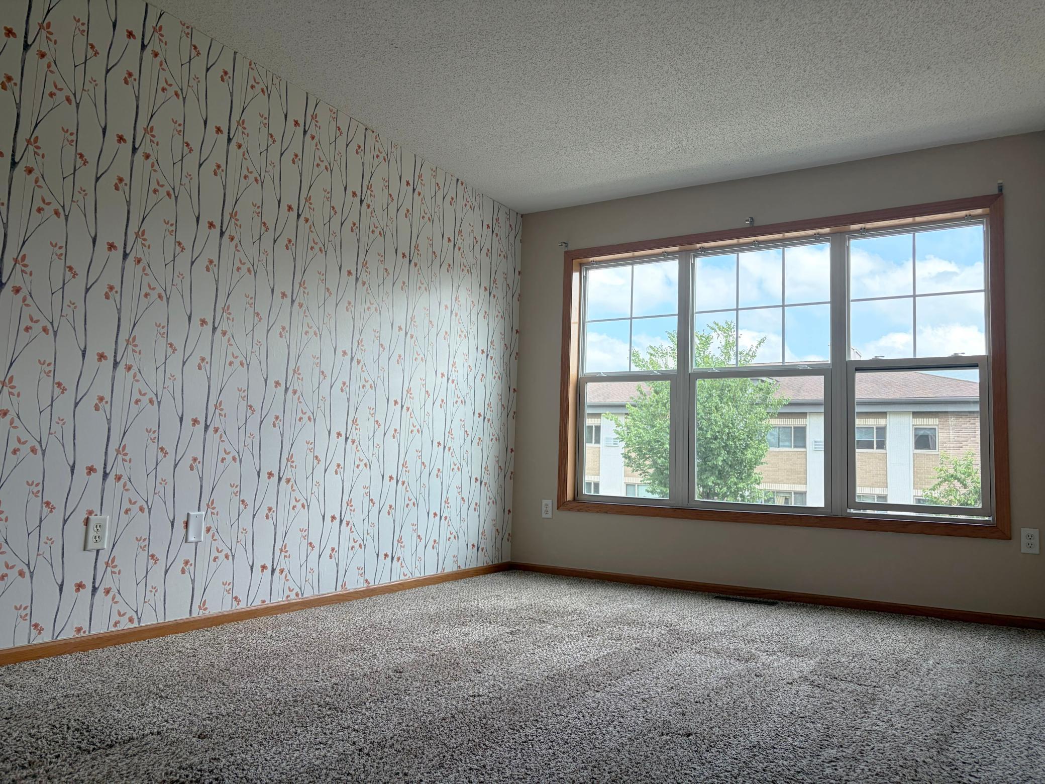 1087 Barclay Street Property Photo 27