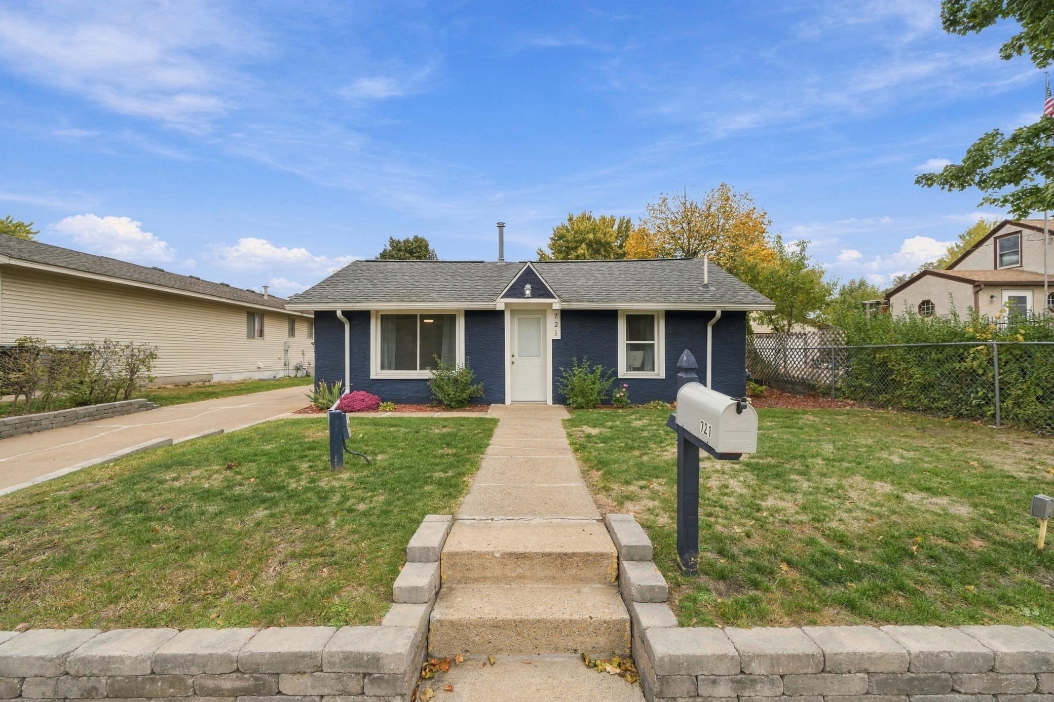 721 Bob Ehlen Drive Property Photo 1