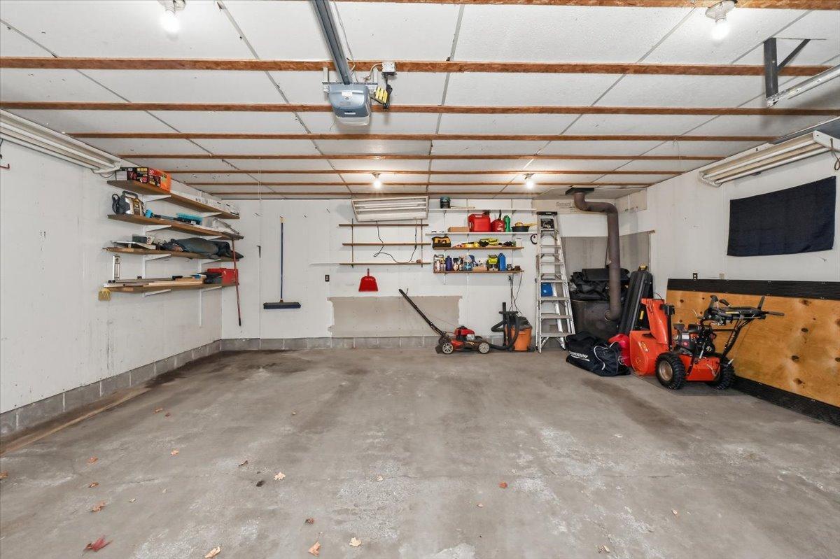 128 E Mankato Street Property Photo 35