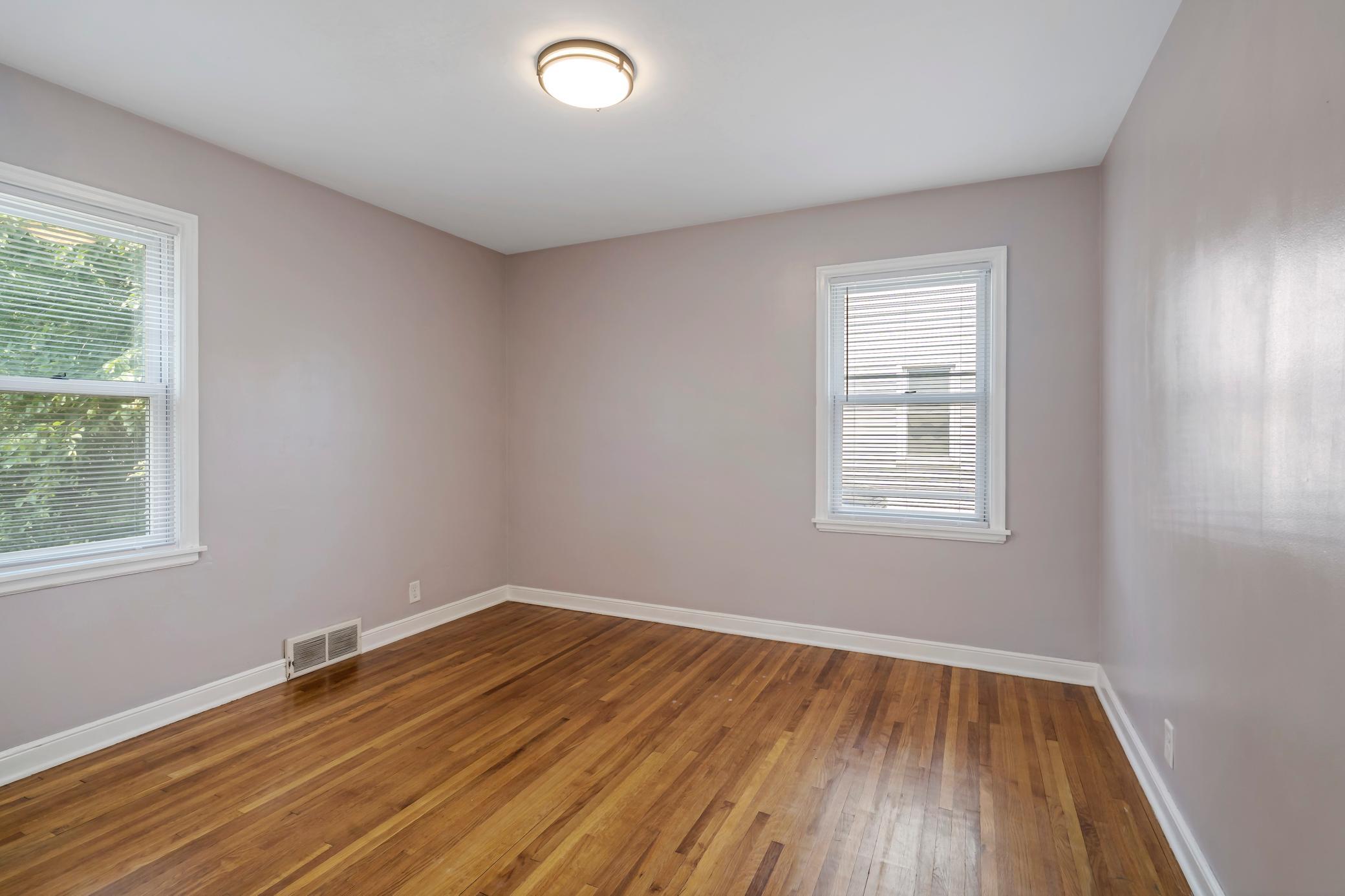 7512 Emerson Avenue S Property Photo 10