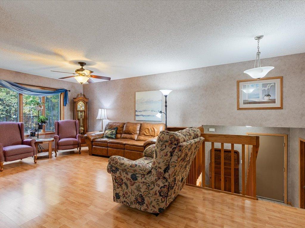 13158 Meredith Drive Property Photo 2