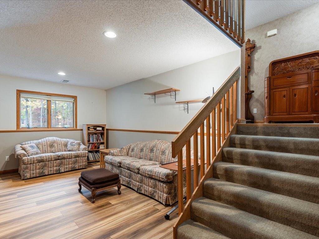 13158 Meredith Drive Property Photo 13
