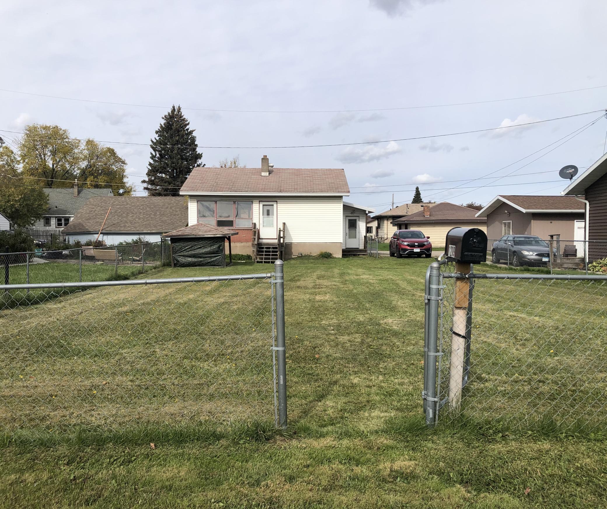 1209 19th Street S Property Photo 1