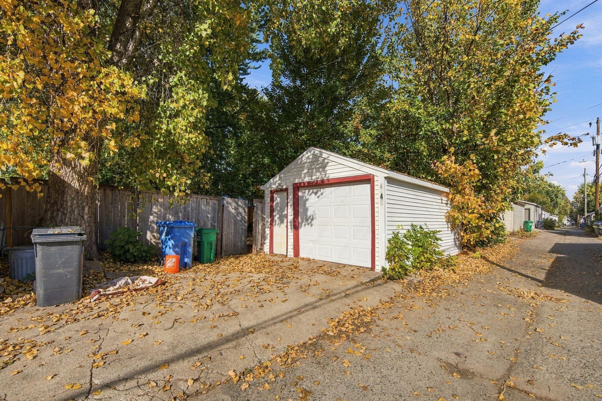 5549 37th Avenue S Property Photo 18