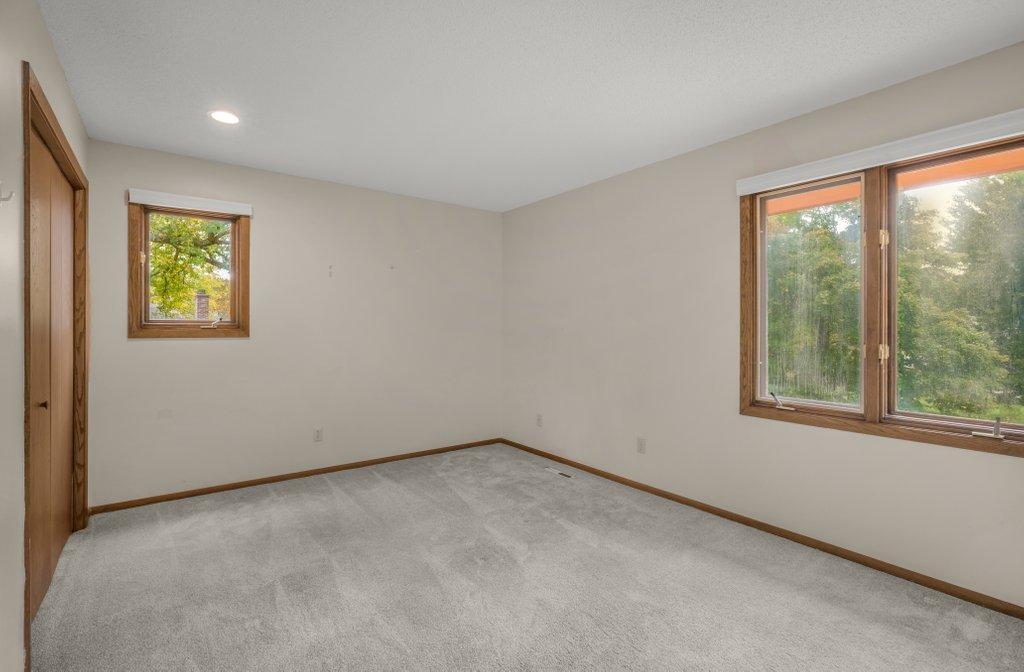 7420 Hyde Park Circle Property Photo 22