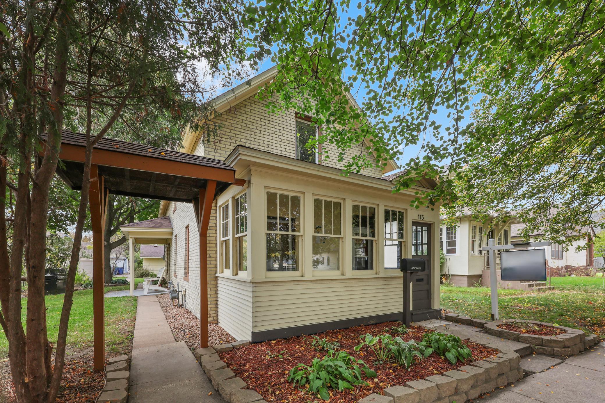 113 16th Avenue N Property Photo 3