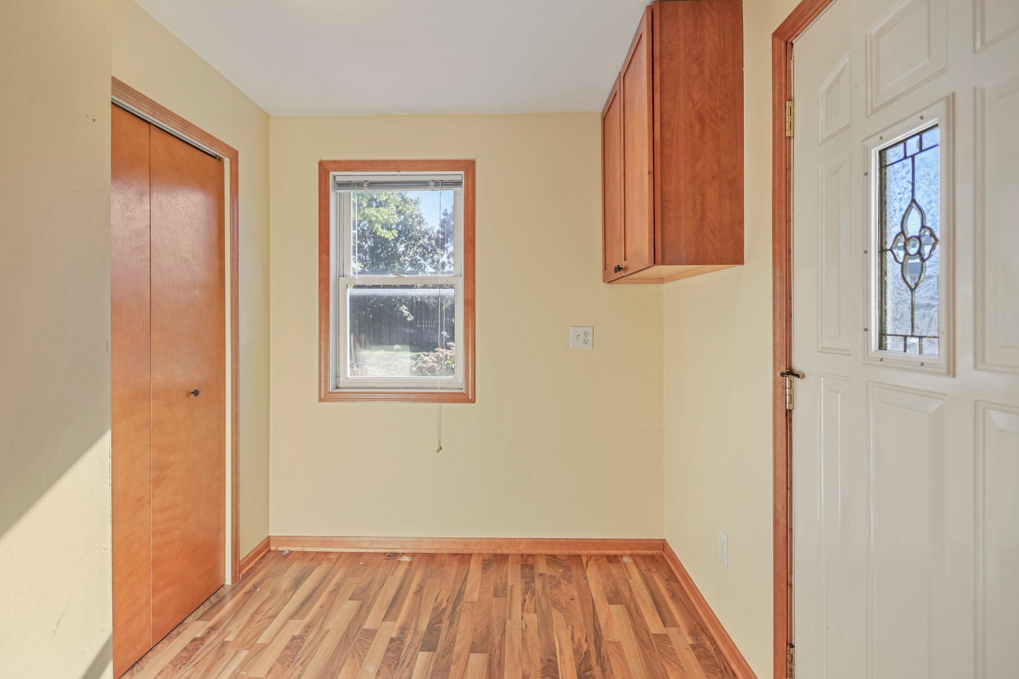 106 3rd Street N Property Photo 8