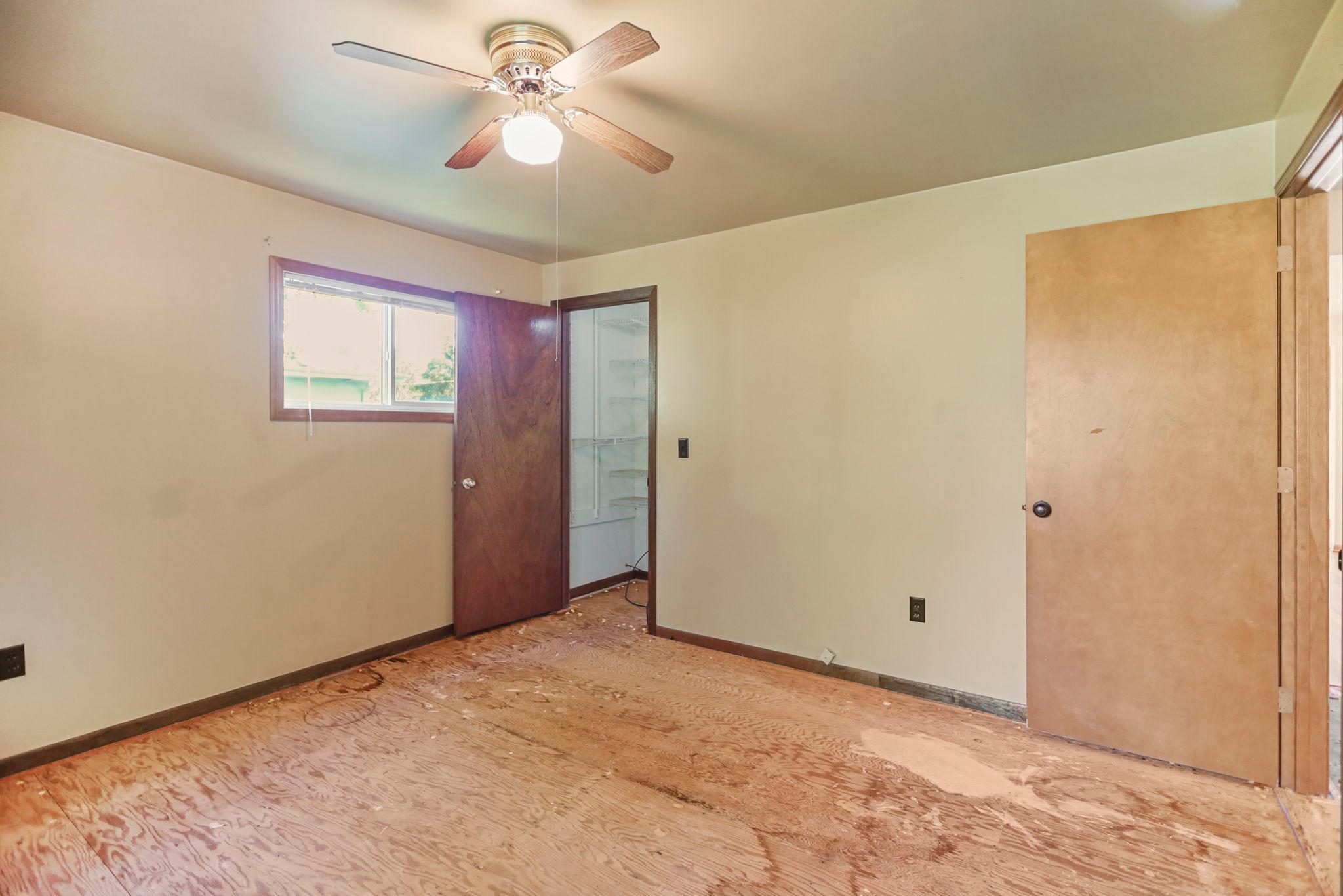 106 3rd Street N Property Photo 19