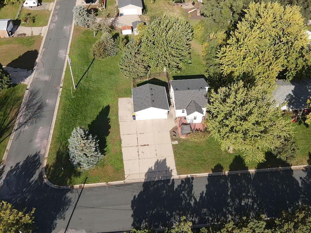 106 3rd Street N Property Photo 42