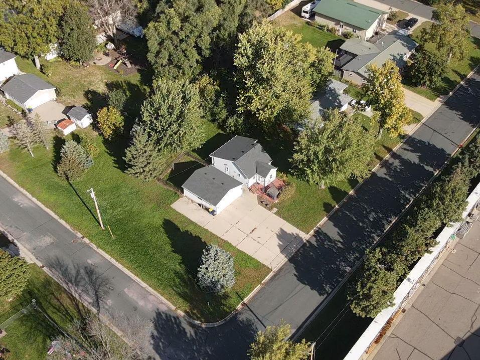 106 3rd Street N Property Photo 43