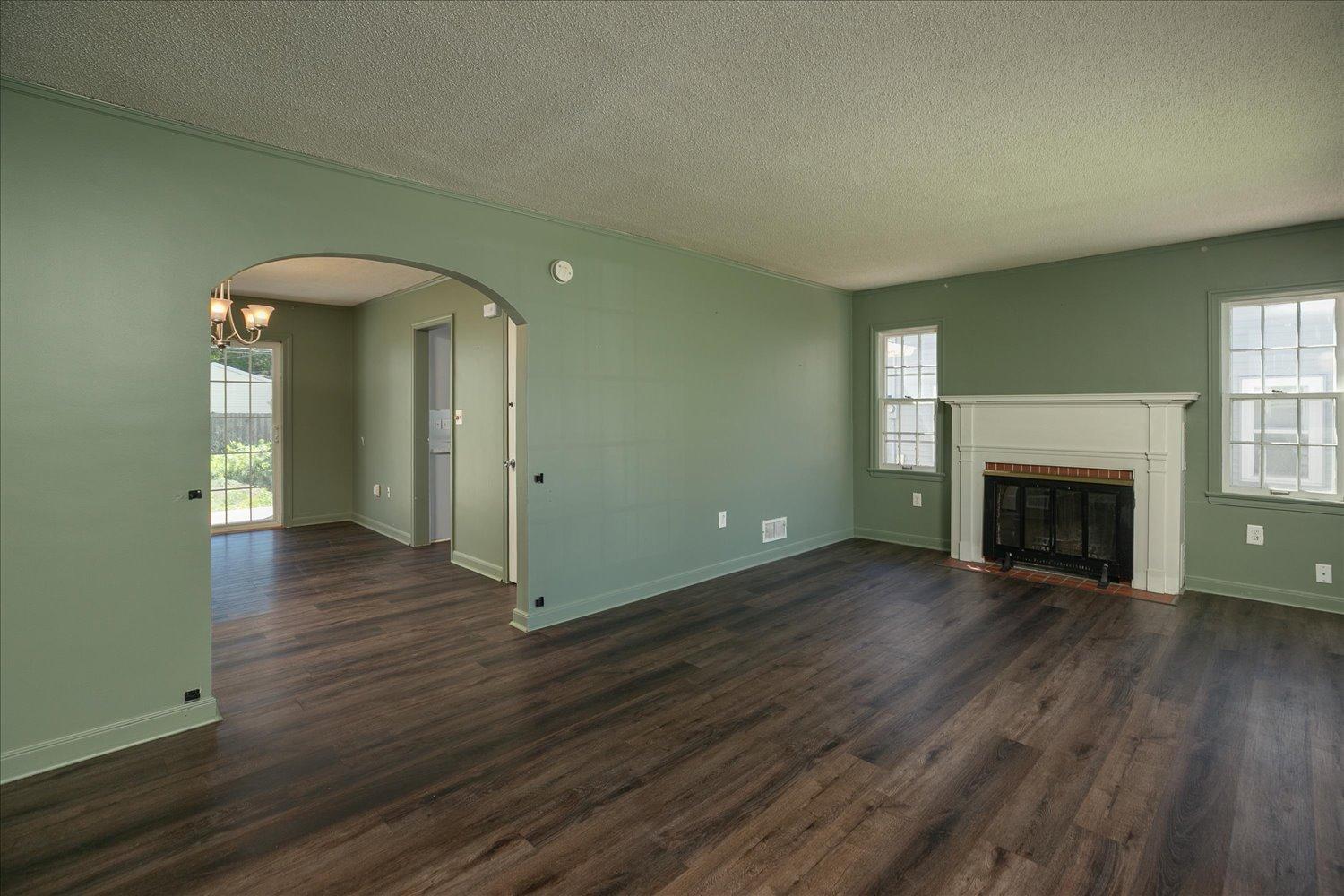 1108 12th Avenue Ne Property Photo 5