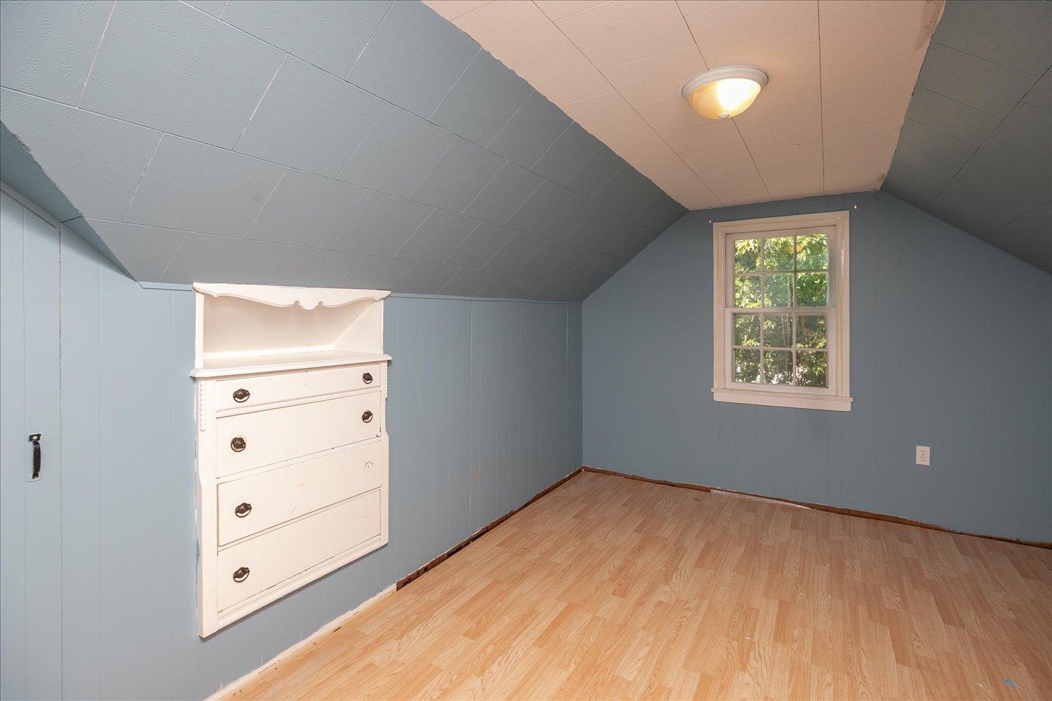 1108 12th Avenue Ne Property Photo 19