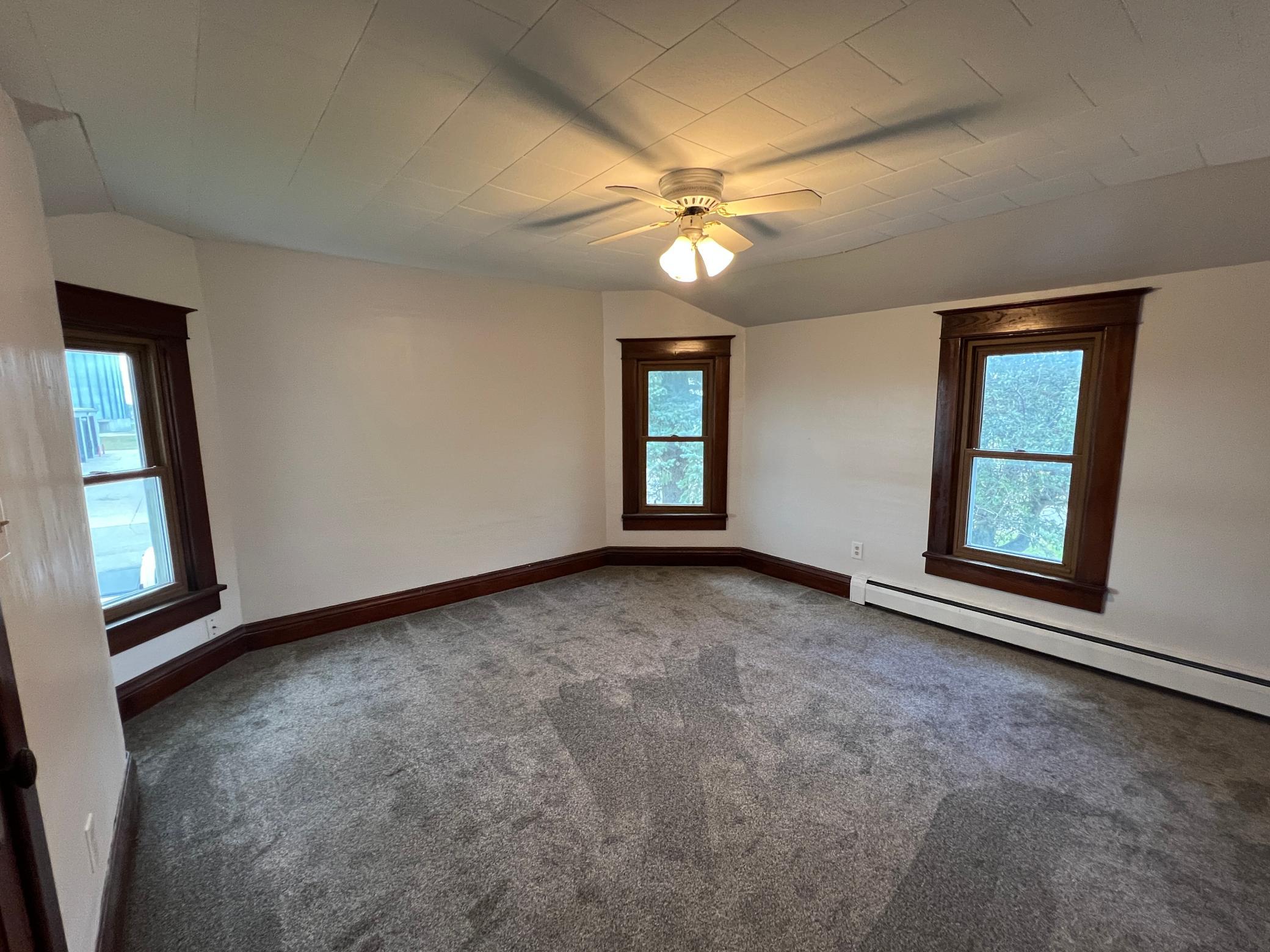 101 E Front Street Property Photo 24