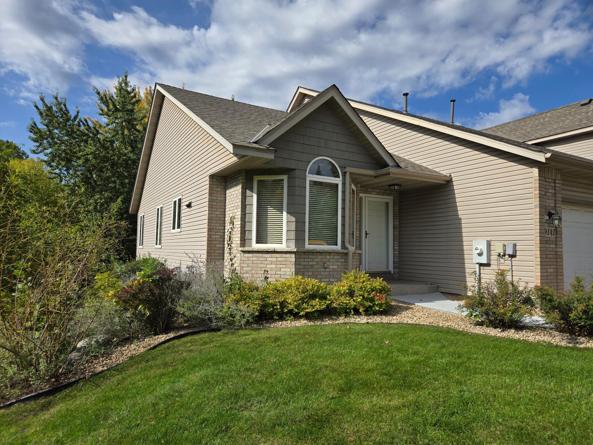 9141 Medley Circle Property Photo 2