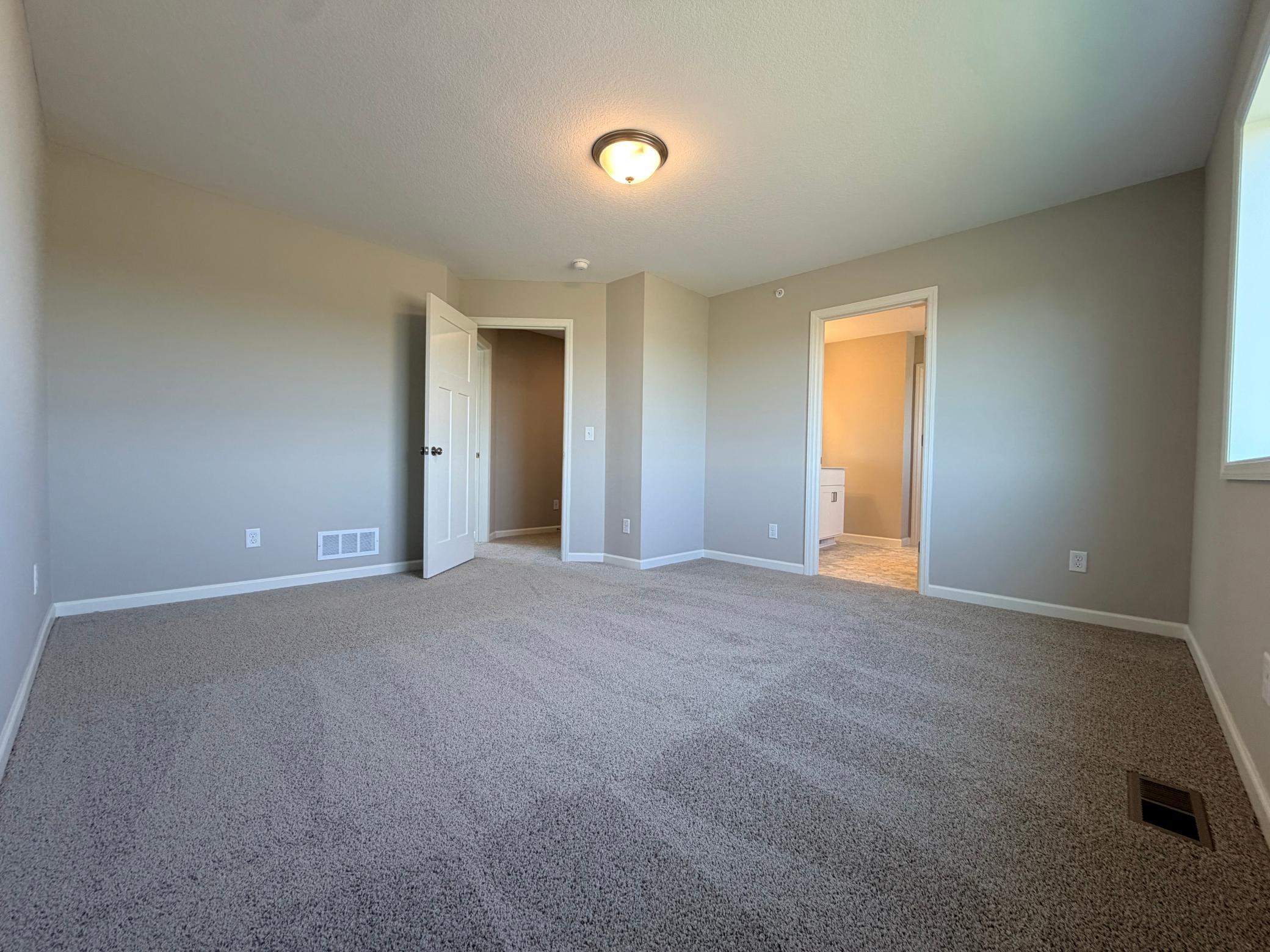 8824 Riverstone Avenue Ne Property Photo 21