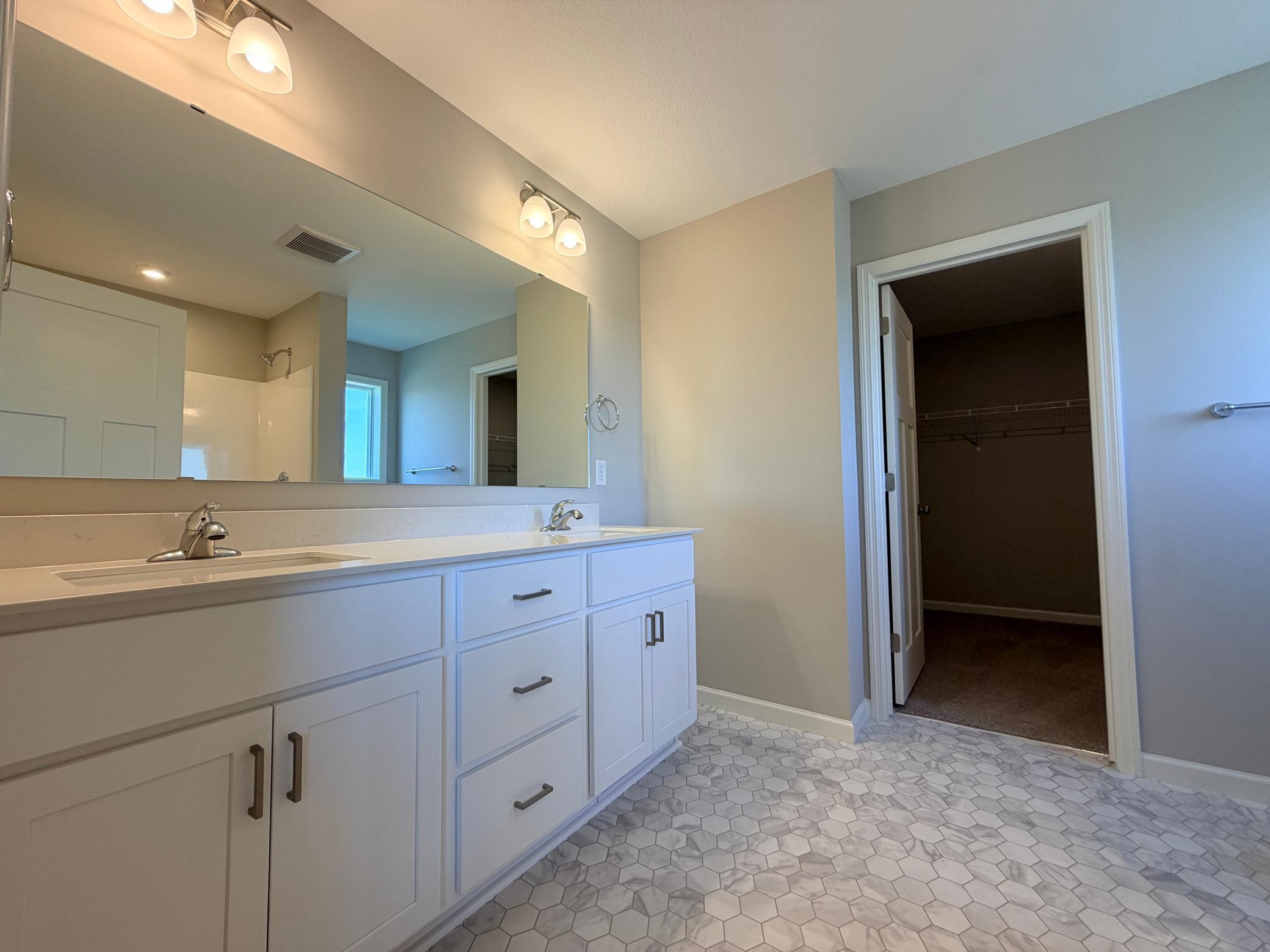 8824 Riverstone Avenue Ne Property Photo 22