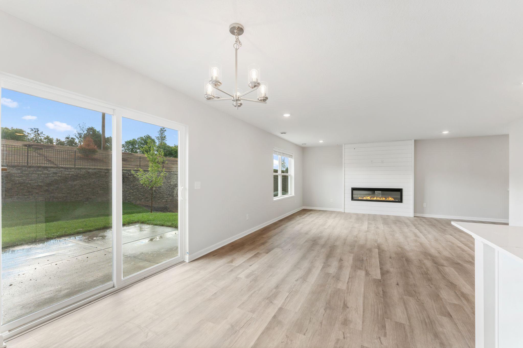 4326 Meadowview Drive Property Photo 8