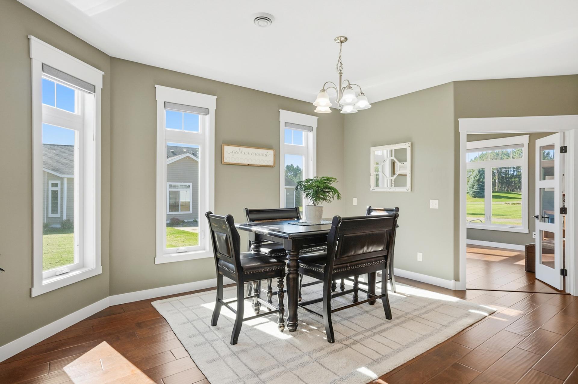 12802 Vintage Circle Property Photo 16
