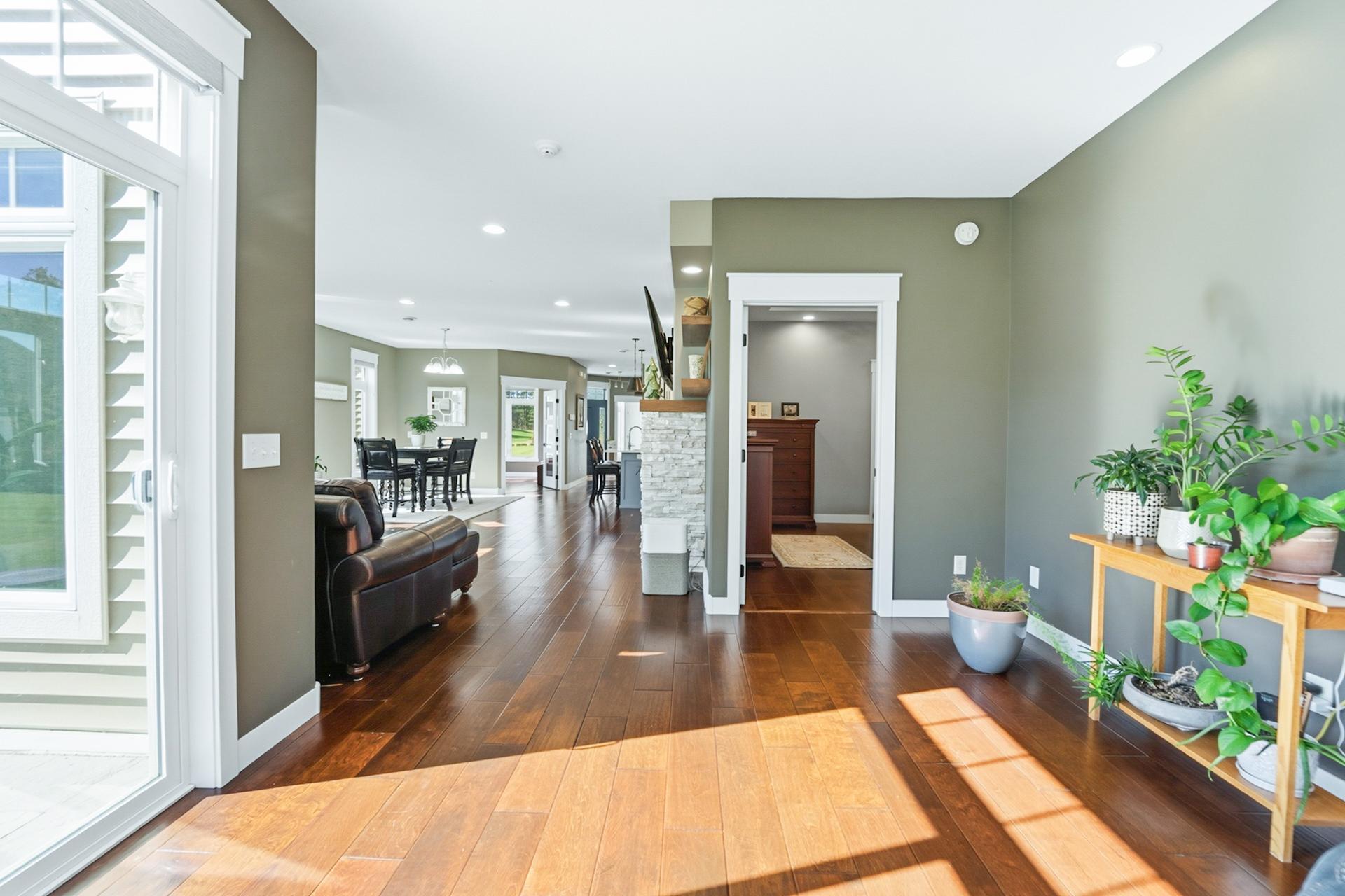 12802 Vintage Circle Property Photo 21
