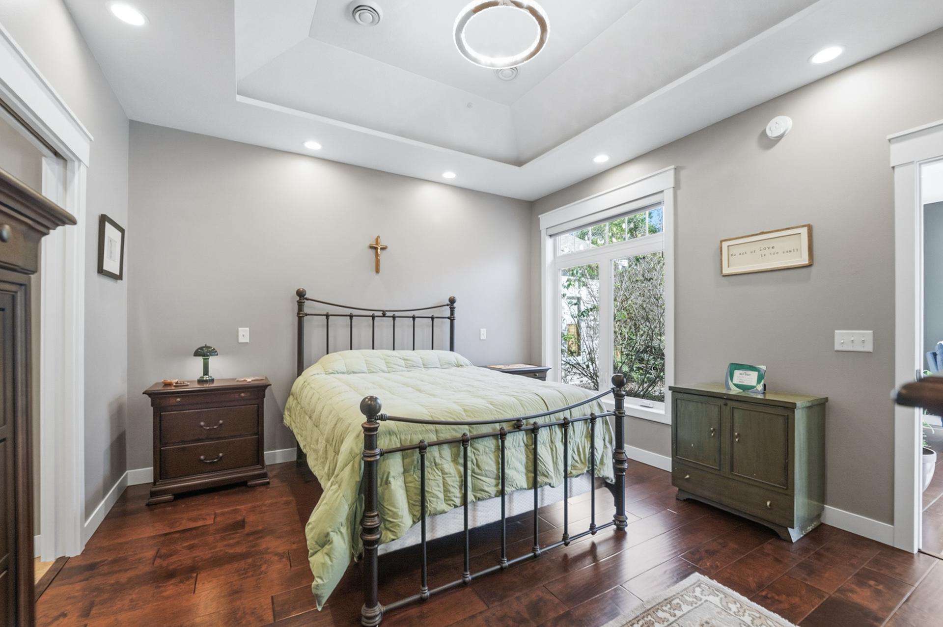 12802 Vintage Circle Property Photo 26
