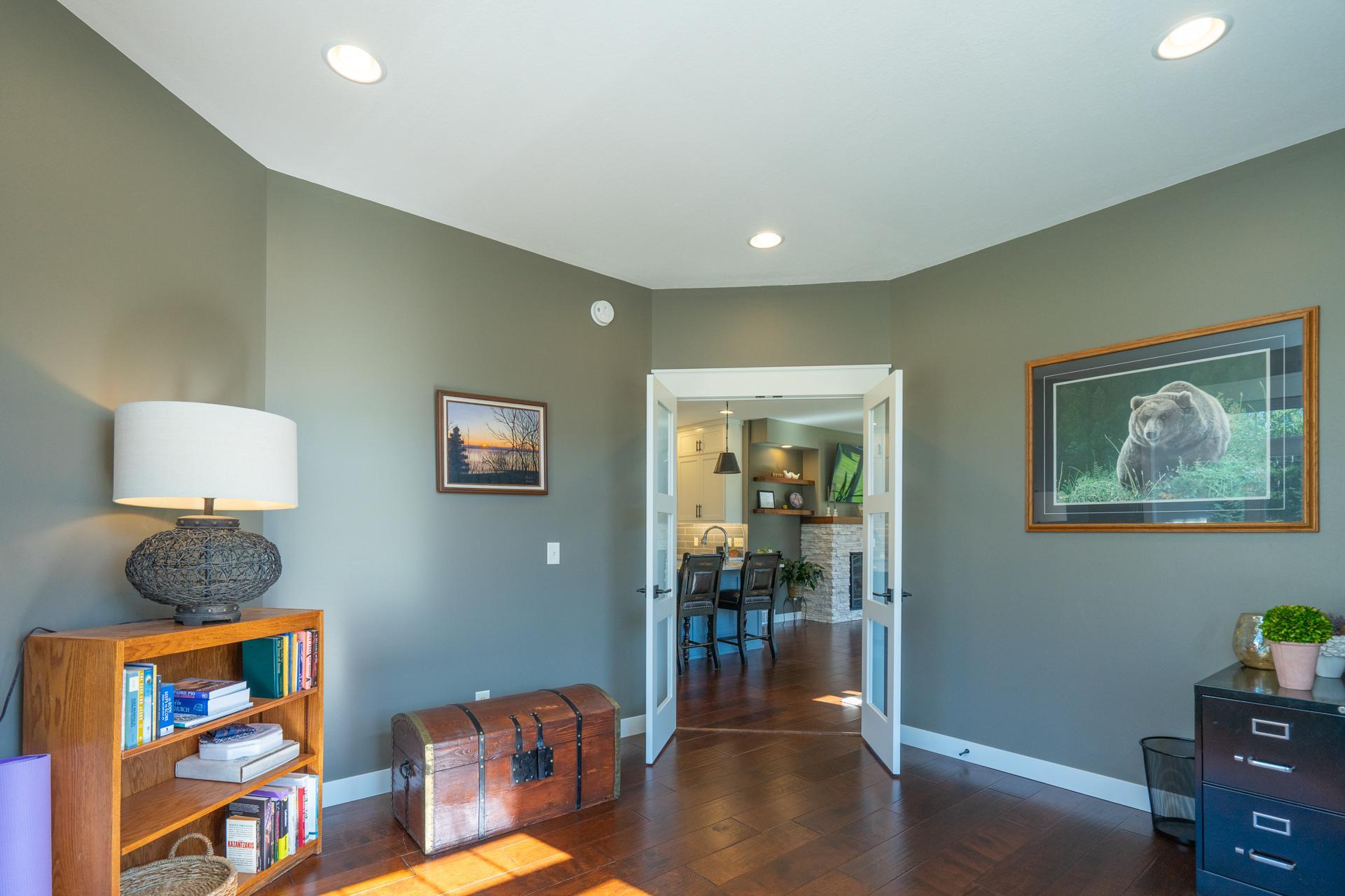 12802 Vintage Circle Property Photo 31