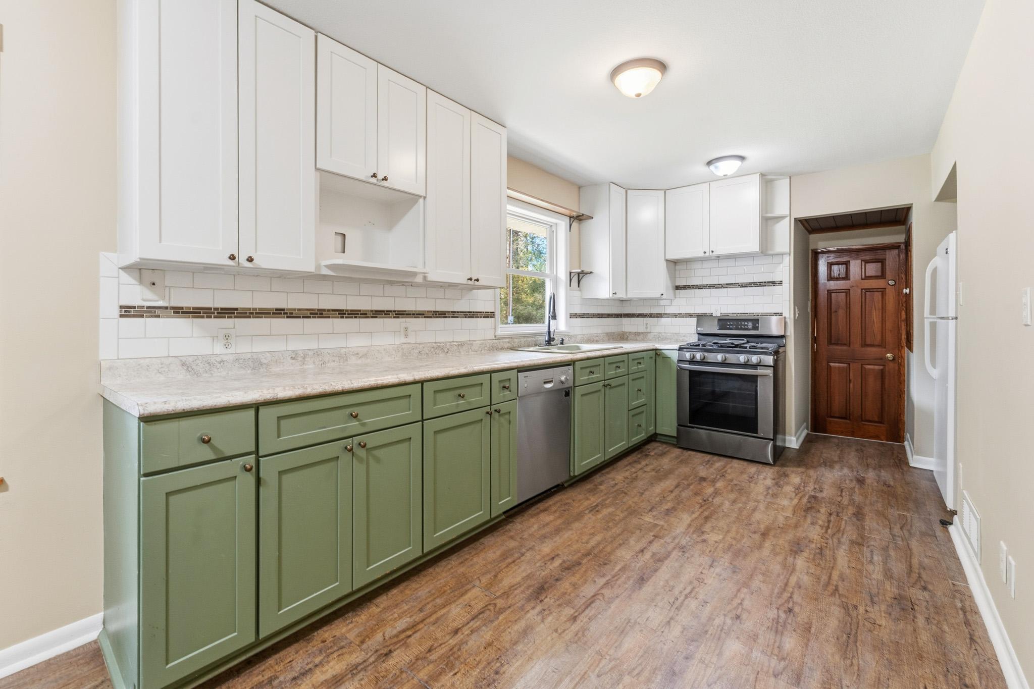 48075 Acacia Trail Property Photo 10