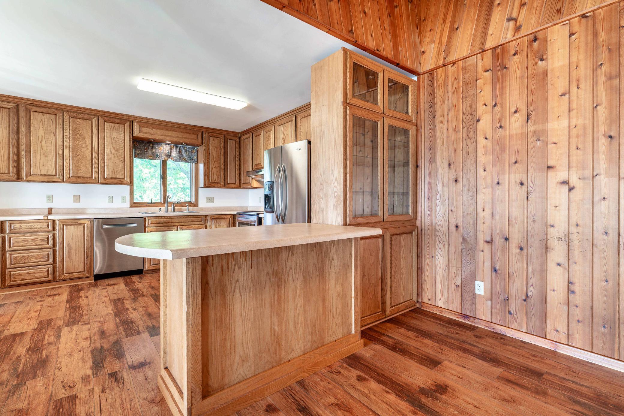 38192 N Shore Drive Property Photo 13