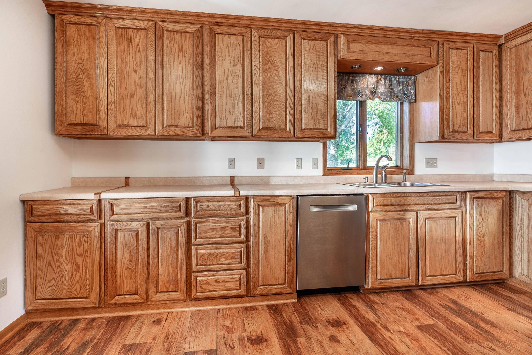 38192 N Shore Drive Property Photo 16