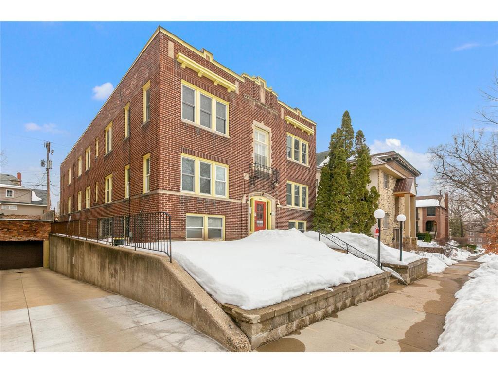 1909 Emerson Avenue S 8 Property Photo 23