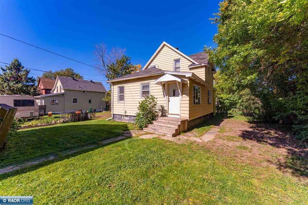 212 8th Street S Property Photo 4
