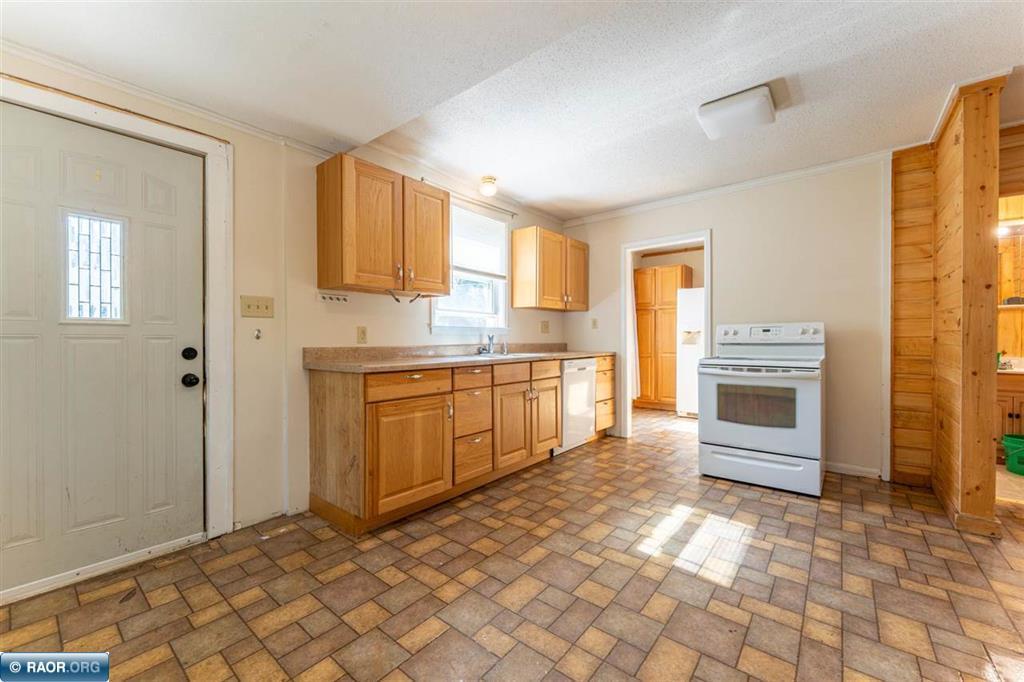 212 8th Street S Property Photo 12