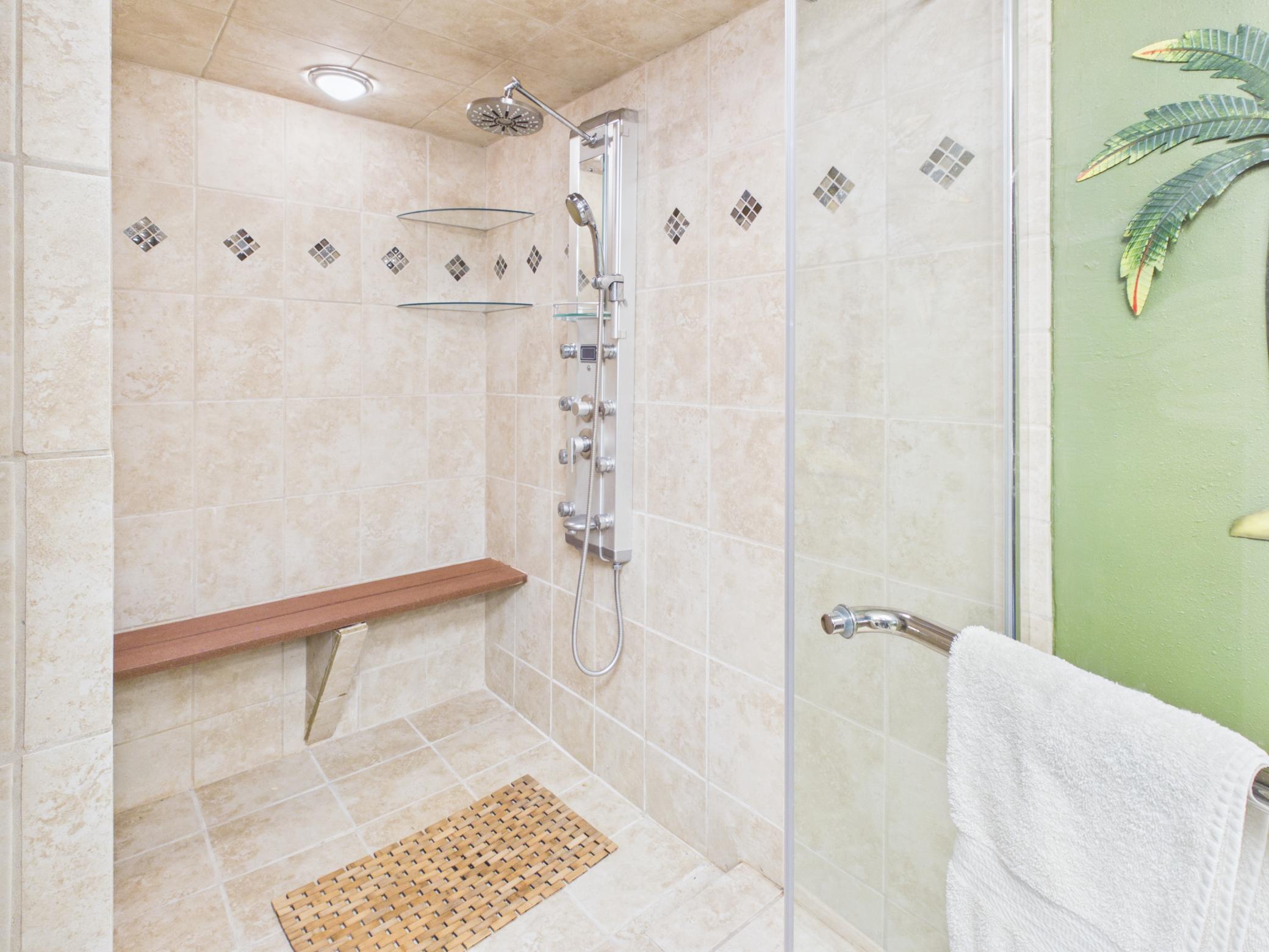 44538 Saukview Drive Property Photo 22