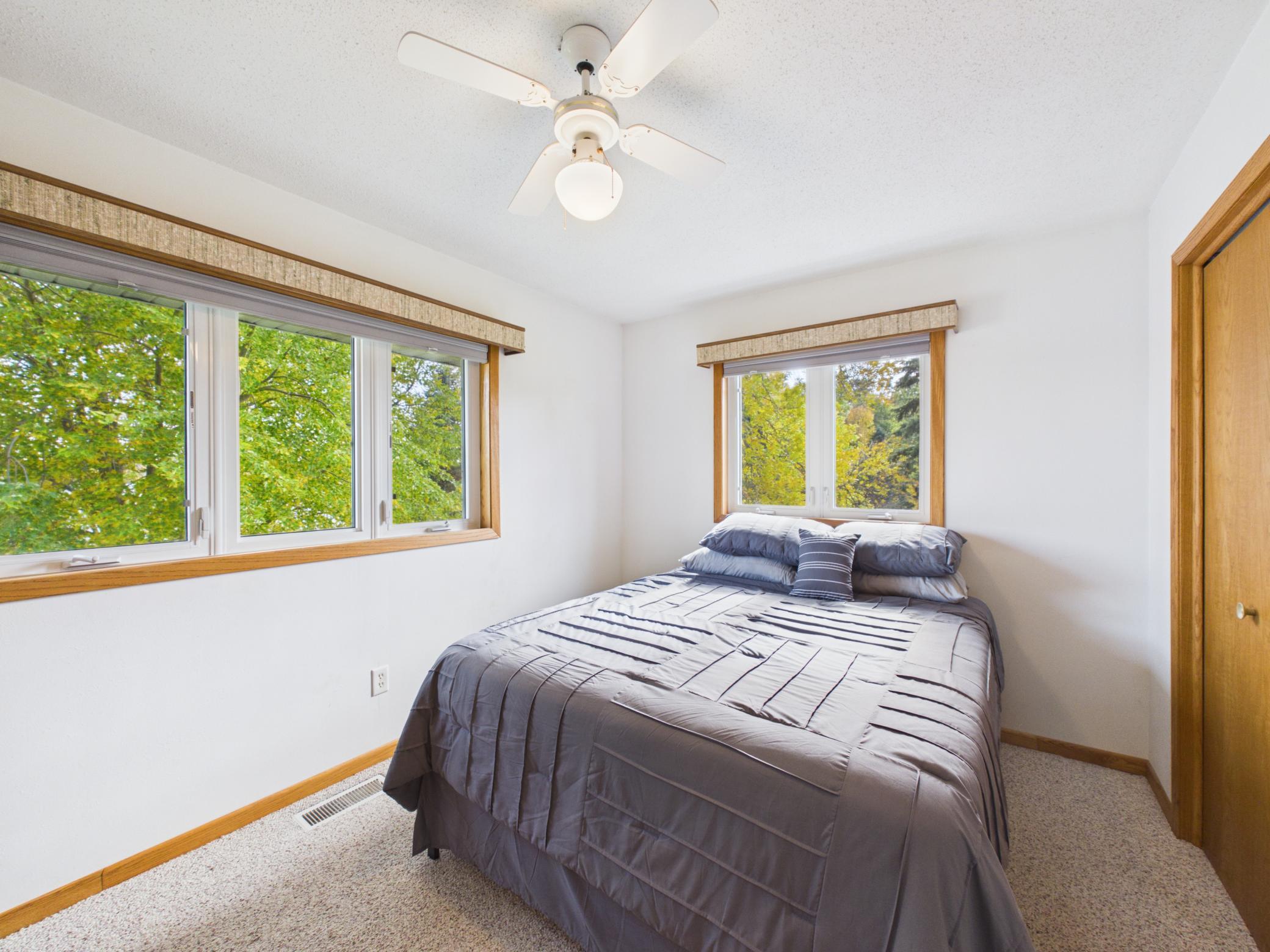 44538 Saukview Drive Property Photo 42