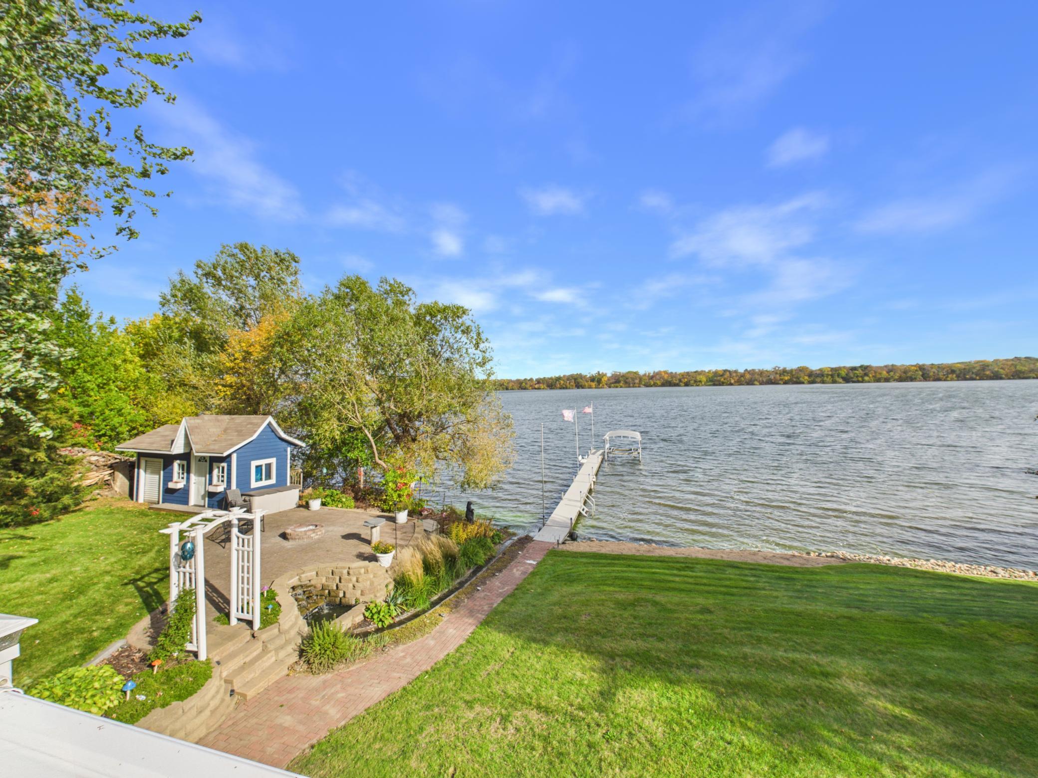 44538 Saukview Drive Property Photo 52