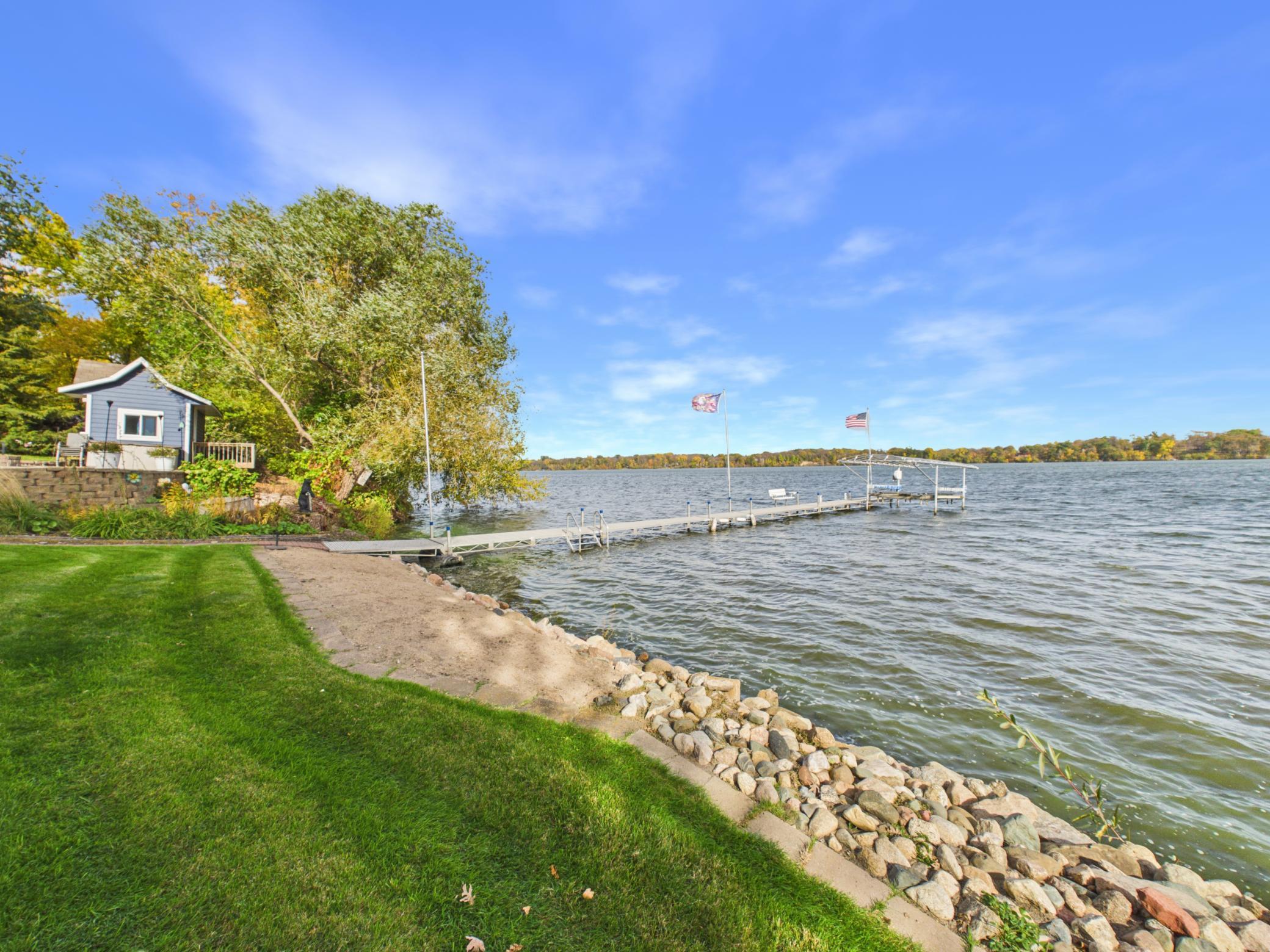 44538 Saukview Drive Property Photo 63
