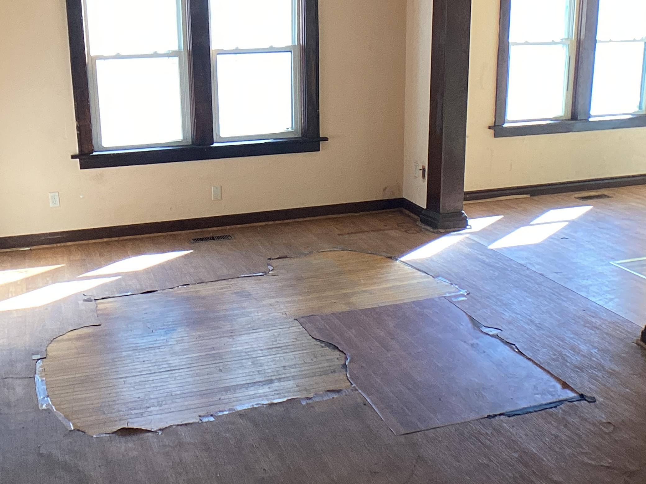 2319 W Broadway Avenue Property Photo 6